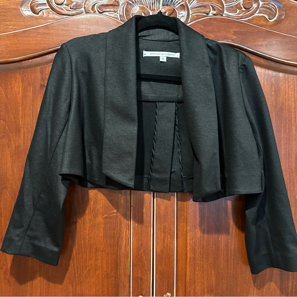 Diane Von Furstenberg Cropped Black Blazer